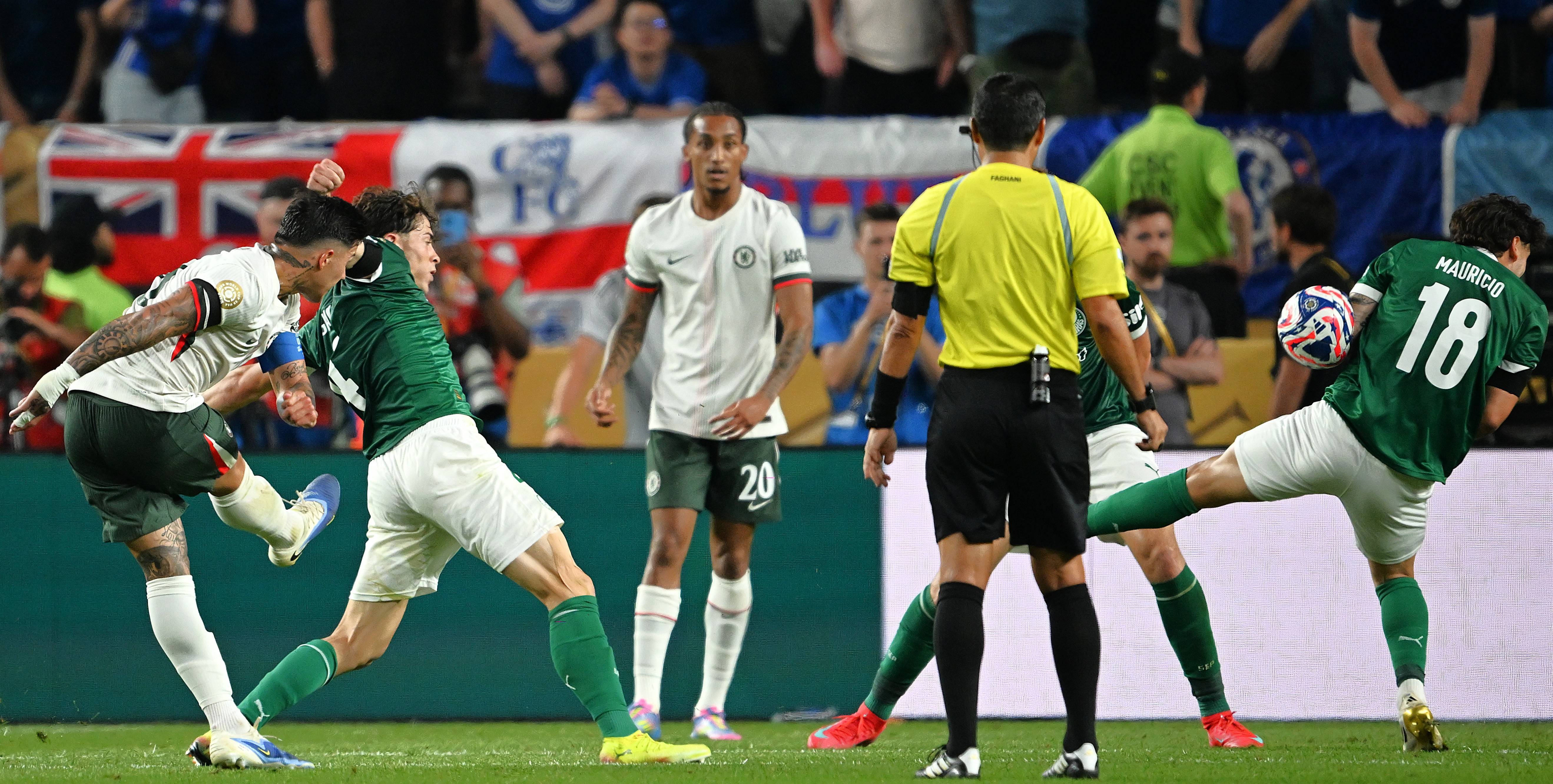 包含马德里竞技淘汰切尔西，铭记胜利的词条