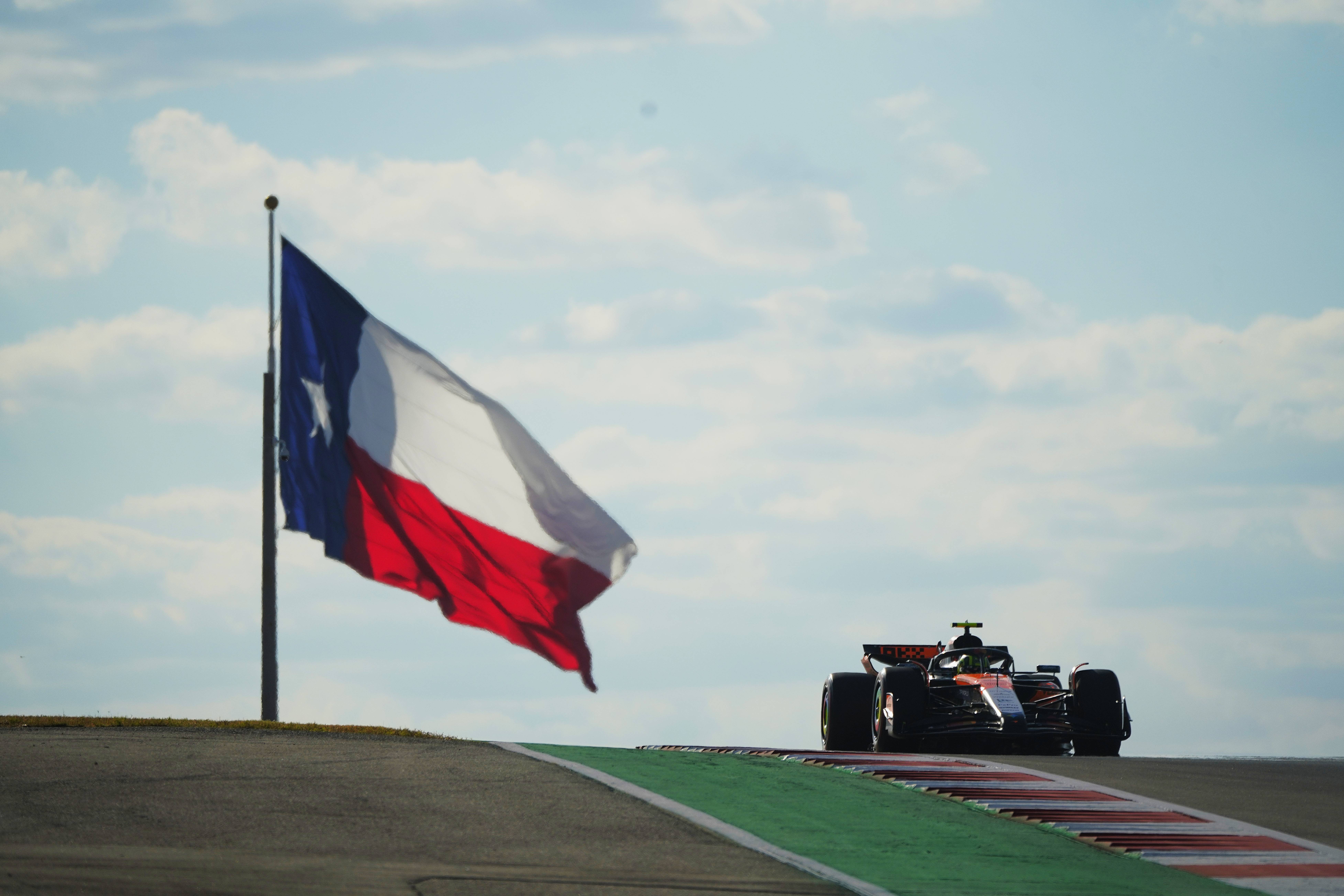 迈凯伦翻盘雷诺车队,维斯塔潘扛起全队的简单介绍 迈凯伦翻盘雷诺车队,维斯塔潘扛起全队的简单介绍