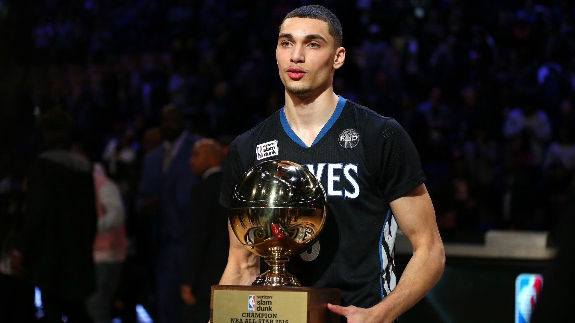 雷霆万钧，欧冠淘汰赛焦点战中的辽宁队启示录