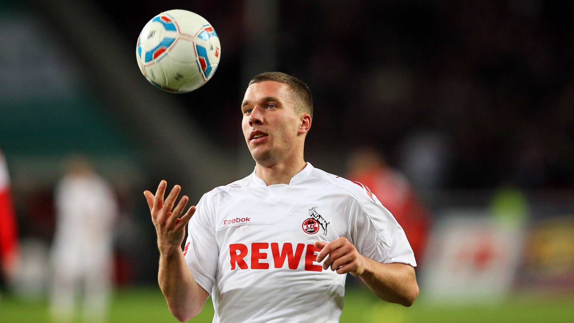 哈斯车队碾压梅赛德斯?拉塞尔状态火热背后的赛道真相